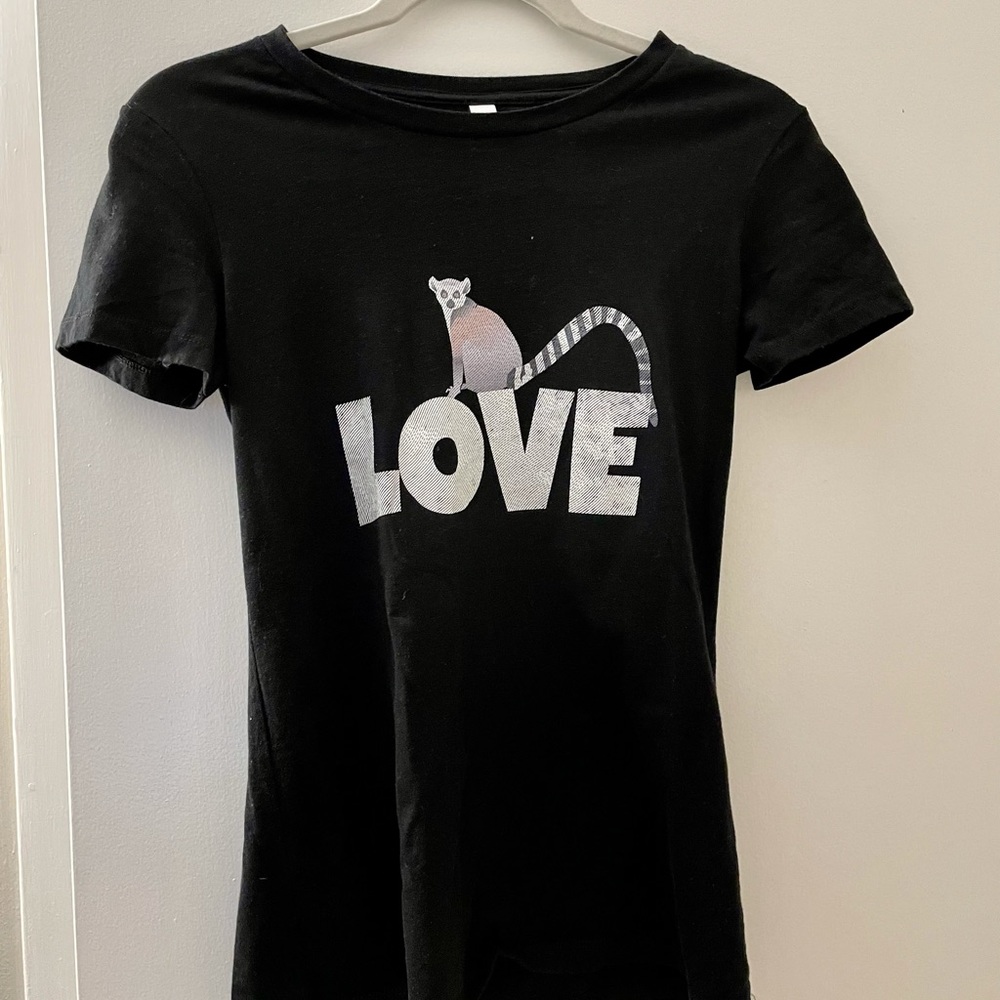 Lemur T shirt
